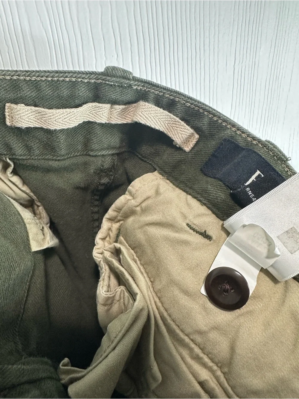 Banana Republic Men's Olive Green Cargo Pants